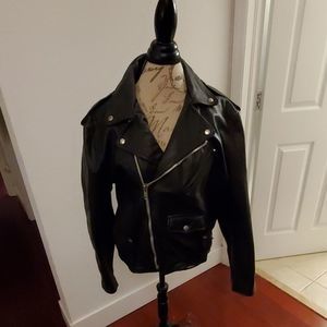 Mens black classic motorcycle jacket size 40
